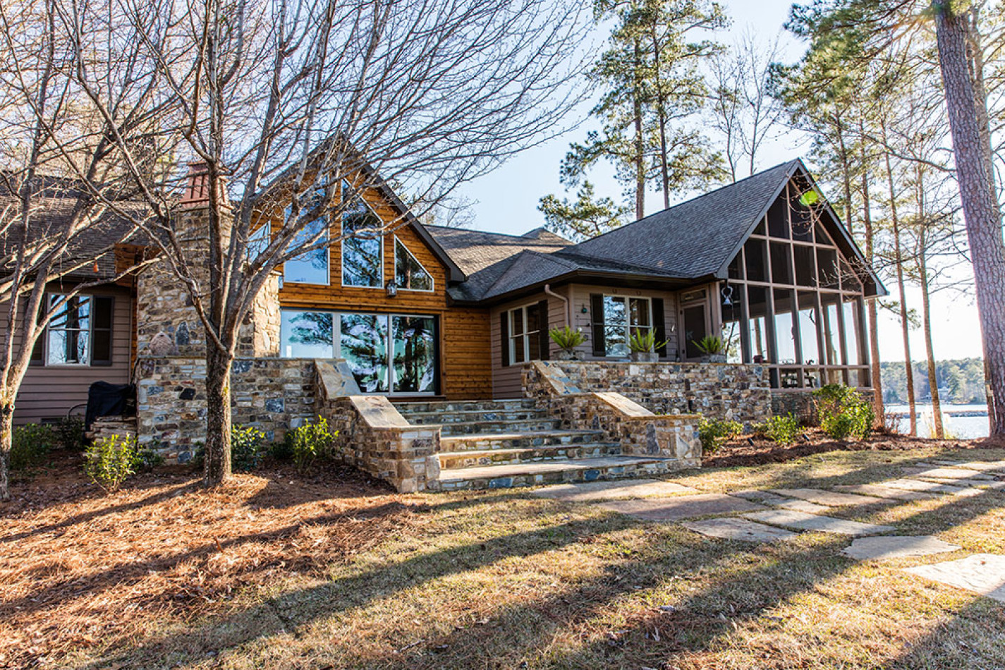 Trillium, Lake martin Till Properties
