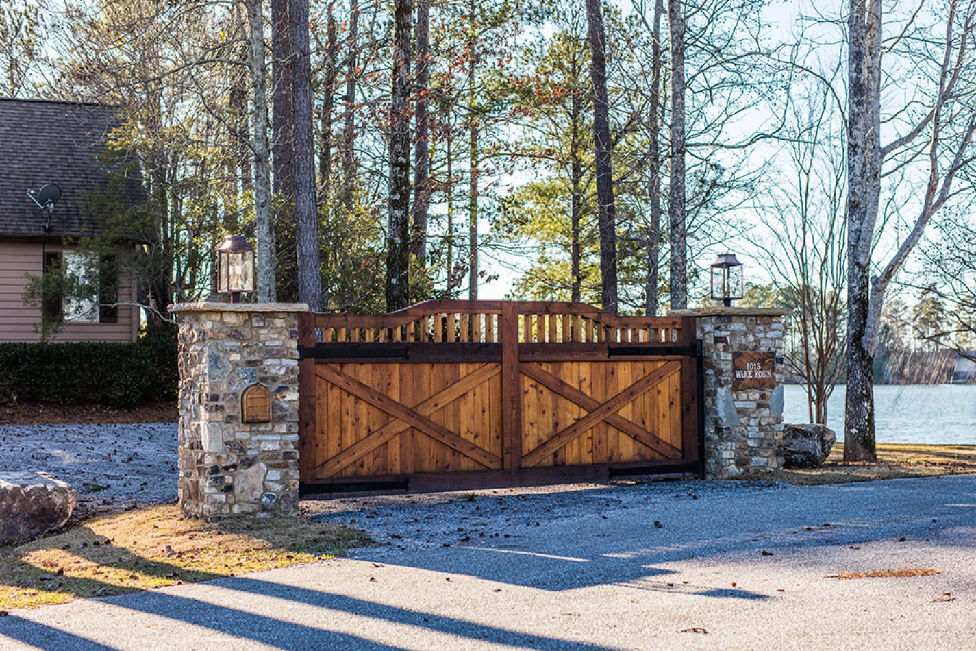 Trillium, Lake martin Till Properties