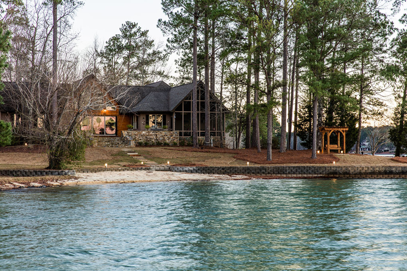 Trillium, Lake martin Till Properties